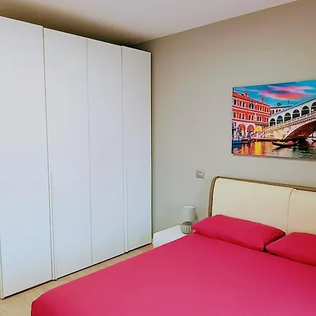 Apartament Marco *