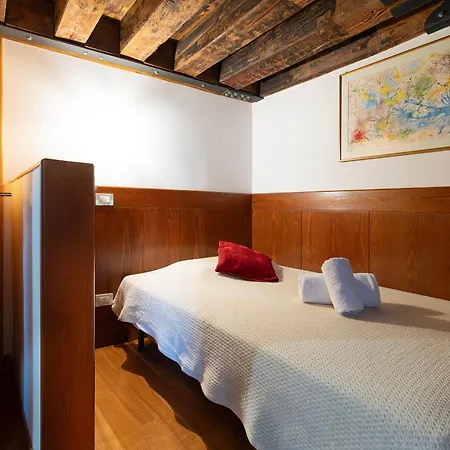 Fortuny3967 & Wine Holiday home Venice