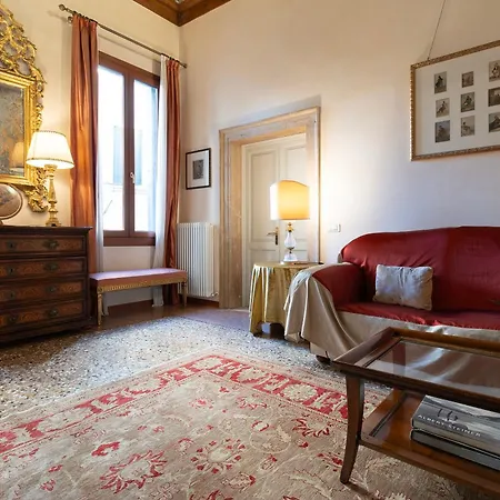 Fortuny3967 & Wine