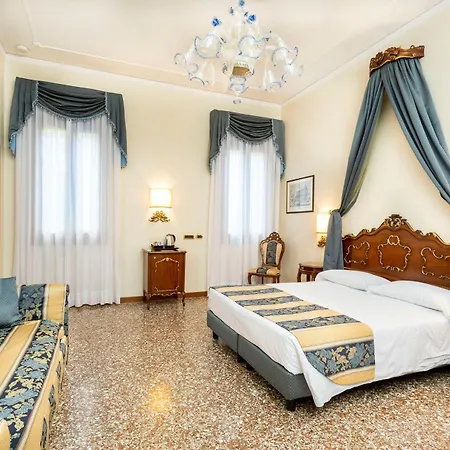 Torino 3* Venice