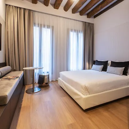 Palazzo Pianca 4* Venice