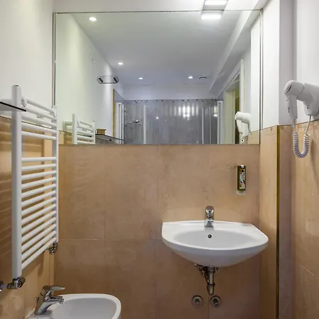 Hotel Leone Venice