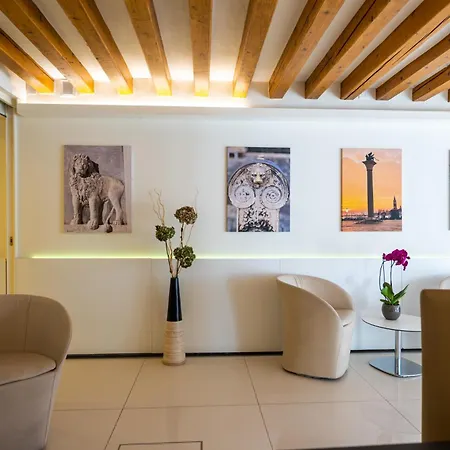 Hotel Leone