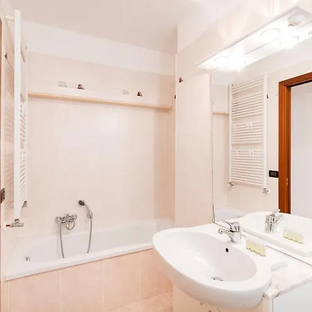 Elegante E Luminoso, Spazio Esterno Privato Lägenhet *