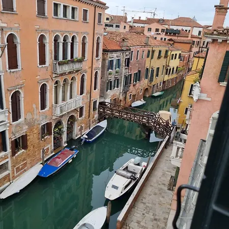 Ca' Cappello 2 With Canal View Appartement