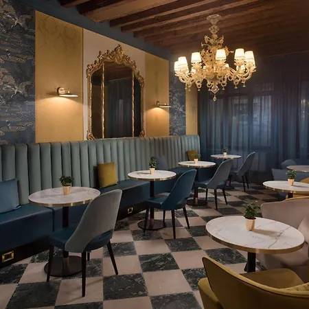 Nh Santa Lucia 4* Venice
