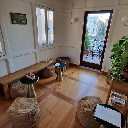 Konukevi Residenza La Veranda A Rialto *