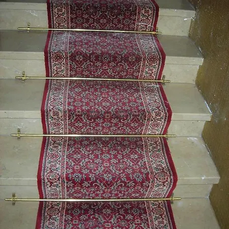 Alloggi Agli Artisti 2*