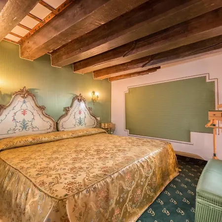 Giorgione Hotel