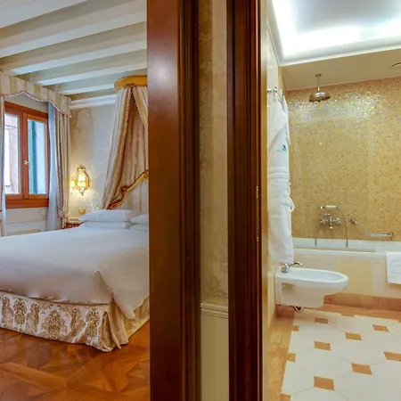 Hotel Canal Grande