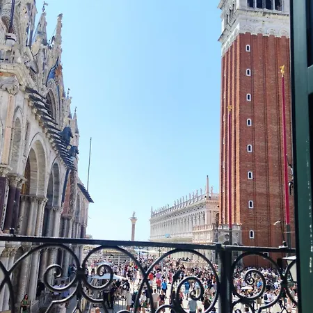 Bed & Breakfast Bellevue Luxury - San Marco Luxury