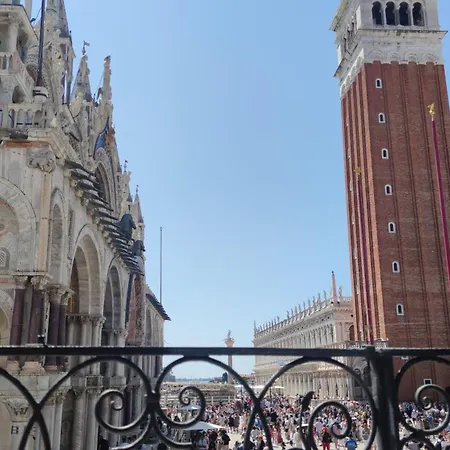 Bed & Breakfast Bellevue Luxury - San Marco Luxury 3*