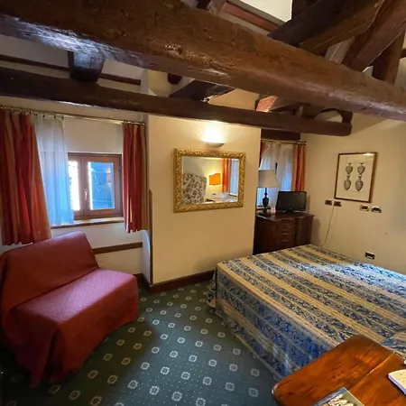 Corte Contarina Hotel 3*