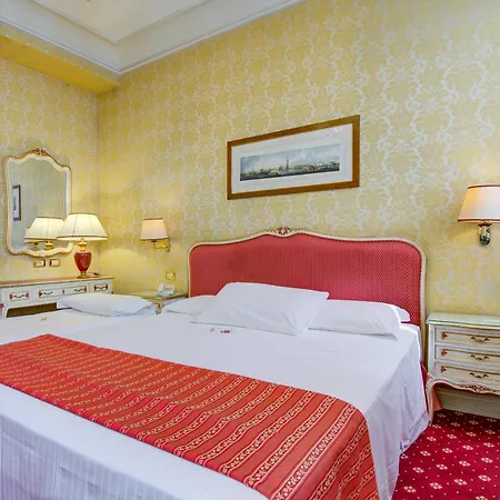 Hotel Antiche Figure