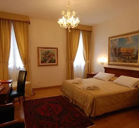 Guest house Orseolo 3*