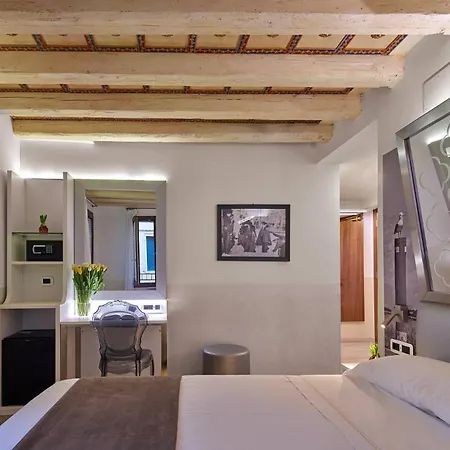 Unahotels Ala Venezia-adults 16
