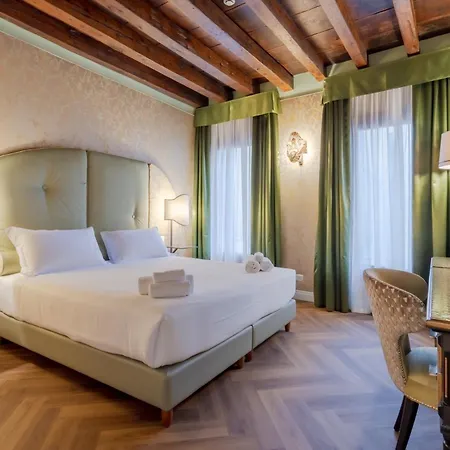 Guest house 312 Piazza San Marco 3*