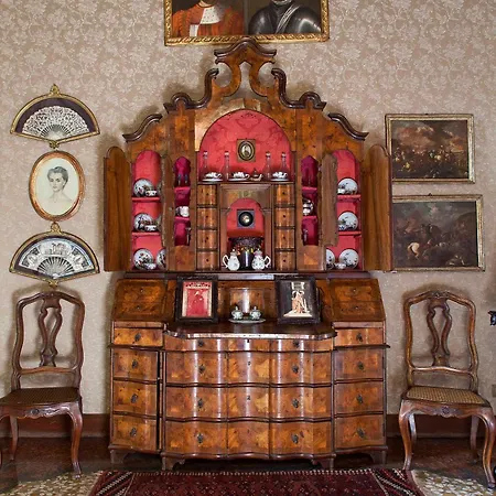 Guest house Palazzetto Pisani Grand Canal