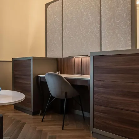 Radisson Collection Hotel, Palazzo Nani 酒店 5*