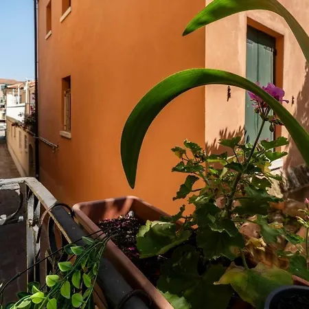 Apartment Ca' Mandorla 027042loc09523 Venice