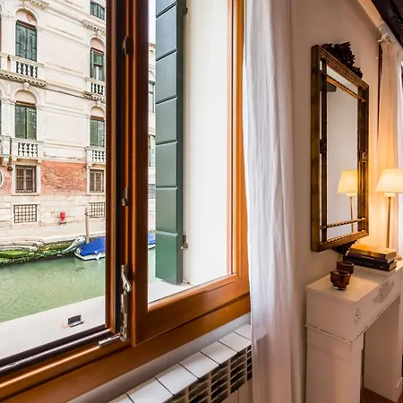 Mori Canal View *