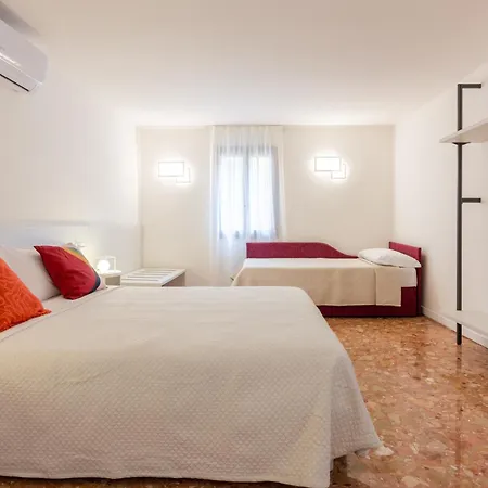 Ca Del Bezzo - Comfort & View Apartment Venice