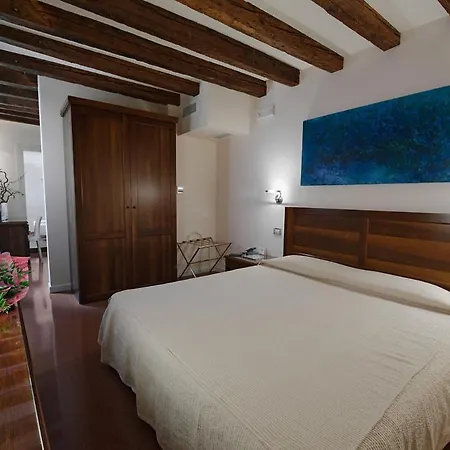 Ca' Pozzo Guest house