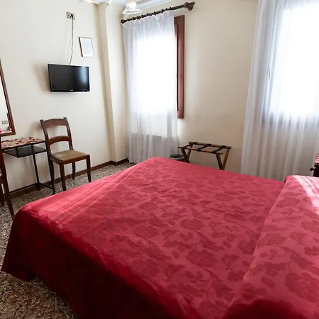 Hotel Tivoli Benátky