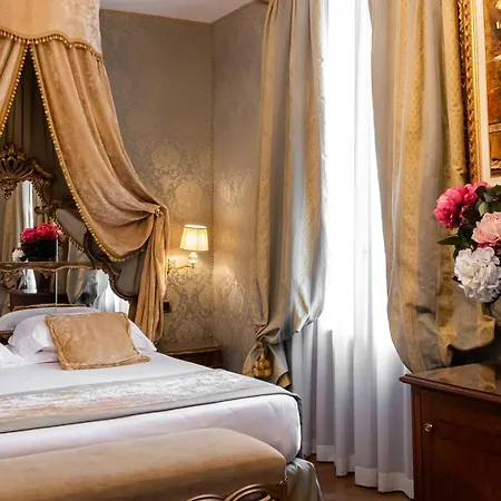 Palazzo Paruta & Wellness 4* Venice