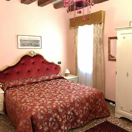 Panzió Alloggi Serena 2*