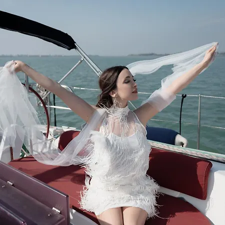Venice Boat Tour With Aperitif And Music Included On A Sailing Boat Venice