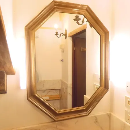 Apartment Delicious Near St. Square Venice