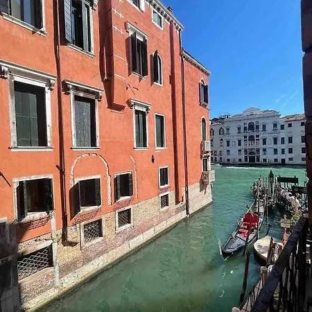 Do Leoni Venice