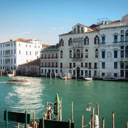 Do Leoni Apartment