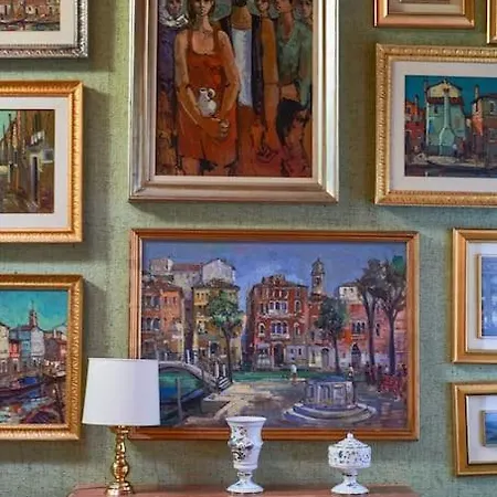 Ca' Del Pittore In Dorsoduro, Elegant Fine Arts District Venice