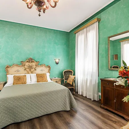 Ca' Alvise Hotel 4*