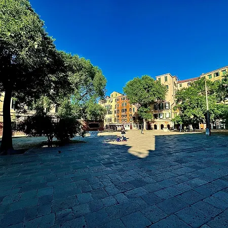 The Experience Apartment Venice