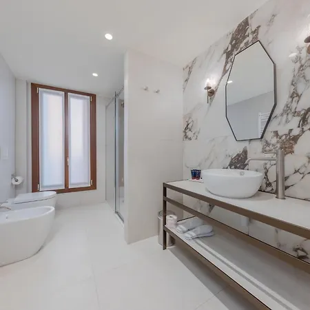 312 Piazza San Marco Guest house