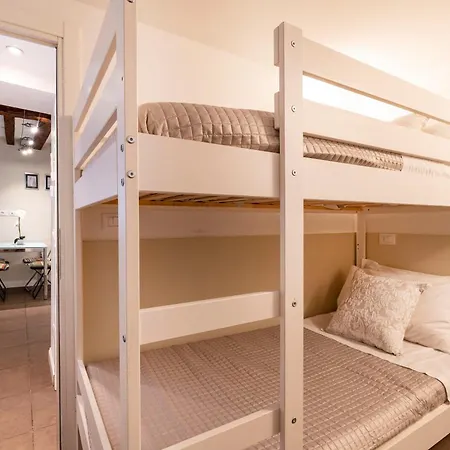 San Giacomo Pied-a-terre House Apartamento