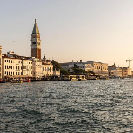 The St. Regis Hotel Venedig