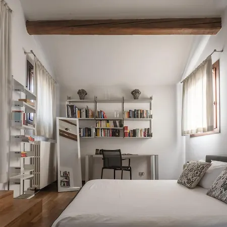 Attic Boutique San Marco R&r Apartment *