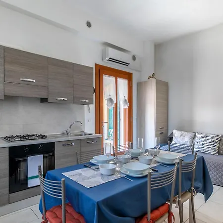 Apartment Max & Julia's House - Sant'elena Venice