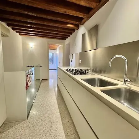 Dimora Spezier 4791 Venedik
