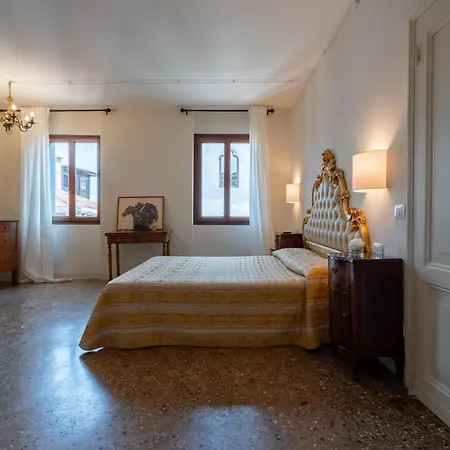 Sunbeam Palace Appartement *