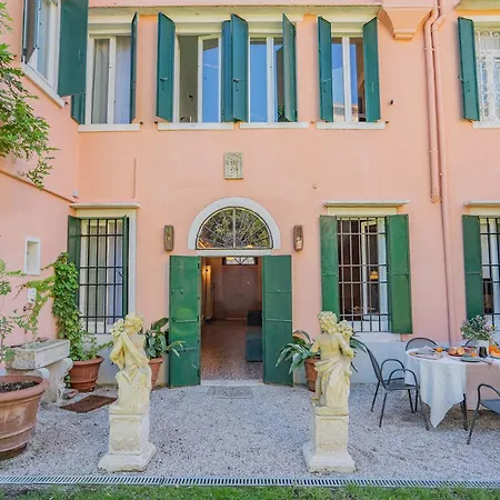 Casa Della Sensa 1 Garden & Canal View Venice