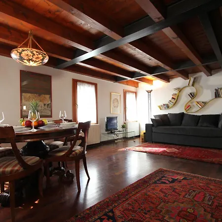 Frari Prestige Canal View * Venice