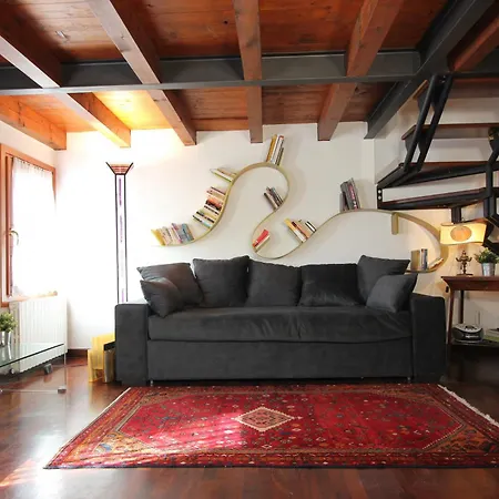 Frari Prestige Canal View Apartment *
