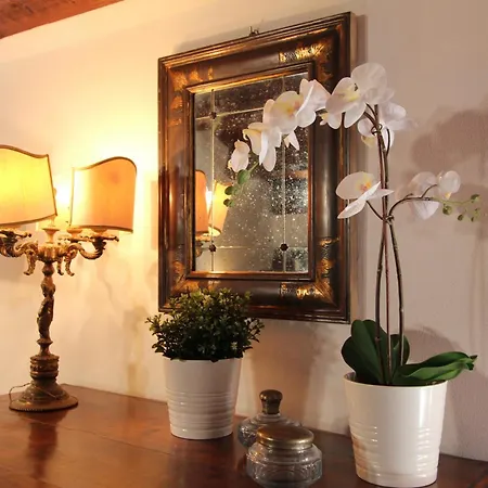 Frari Prestige Canal View Apartment