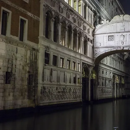 Apostoli Palace Venezia