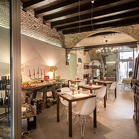 Hotel Corte Di Gabriela 4*